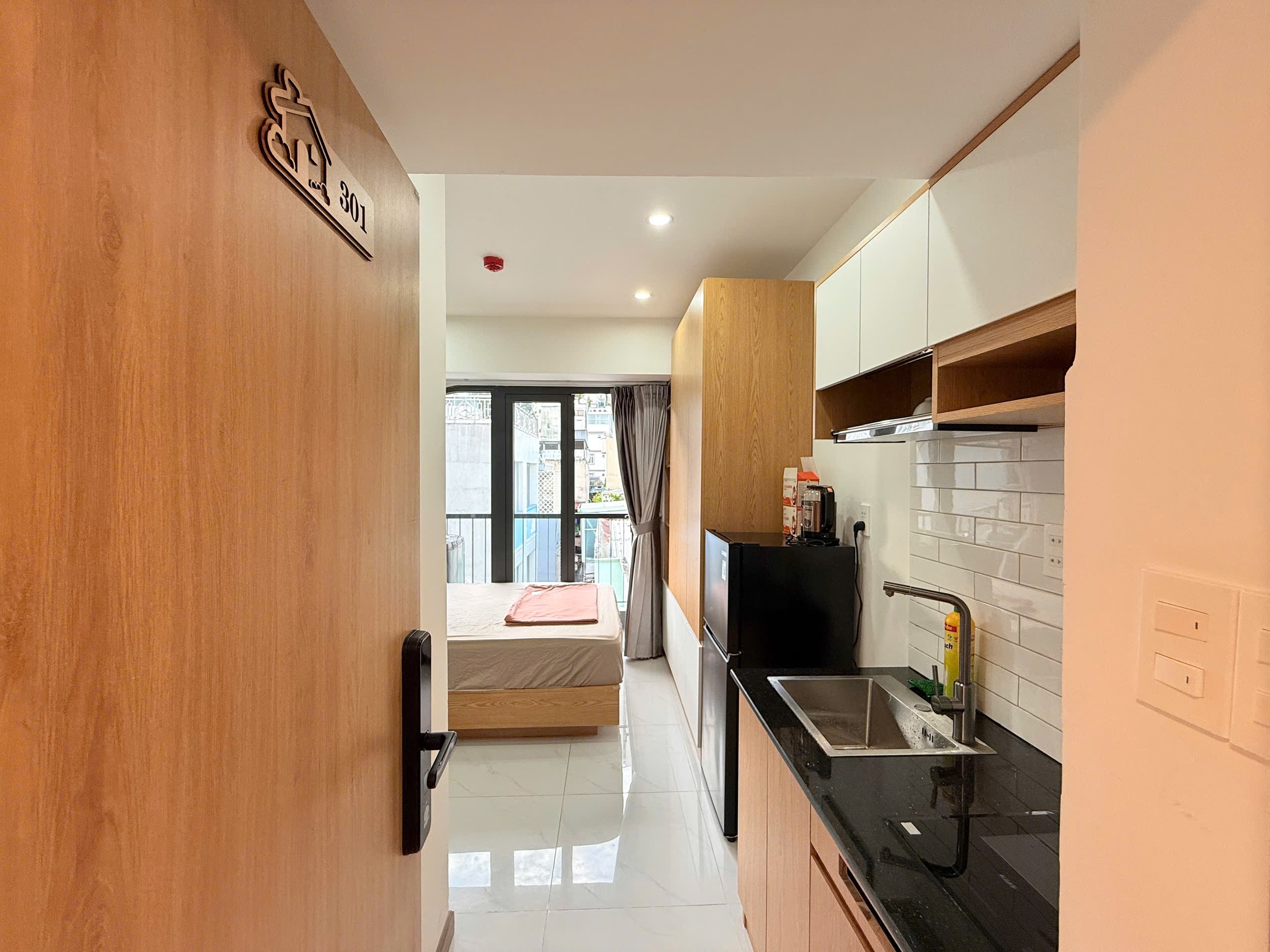 🌿 Cho thuê phòng có ban công riêng, thoáng mát, đón nắng tự nhiên 3