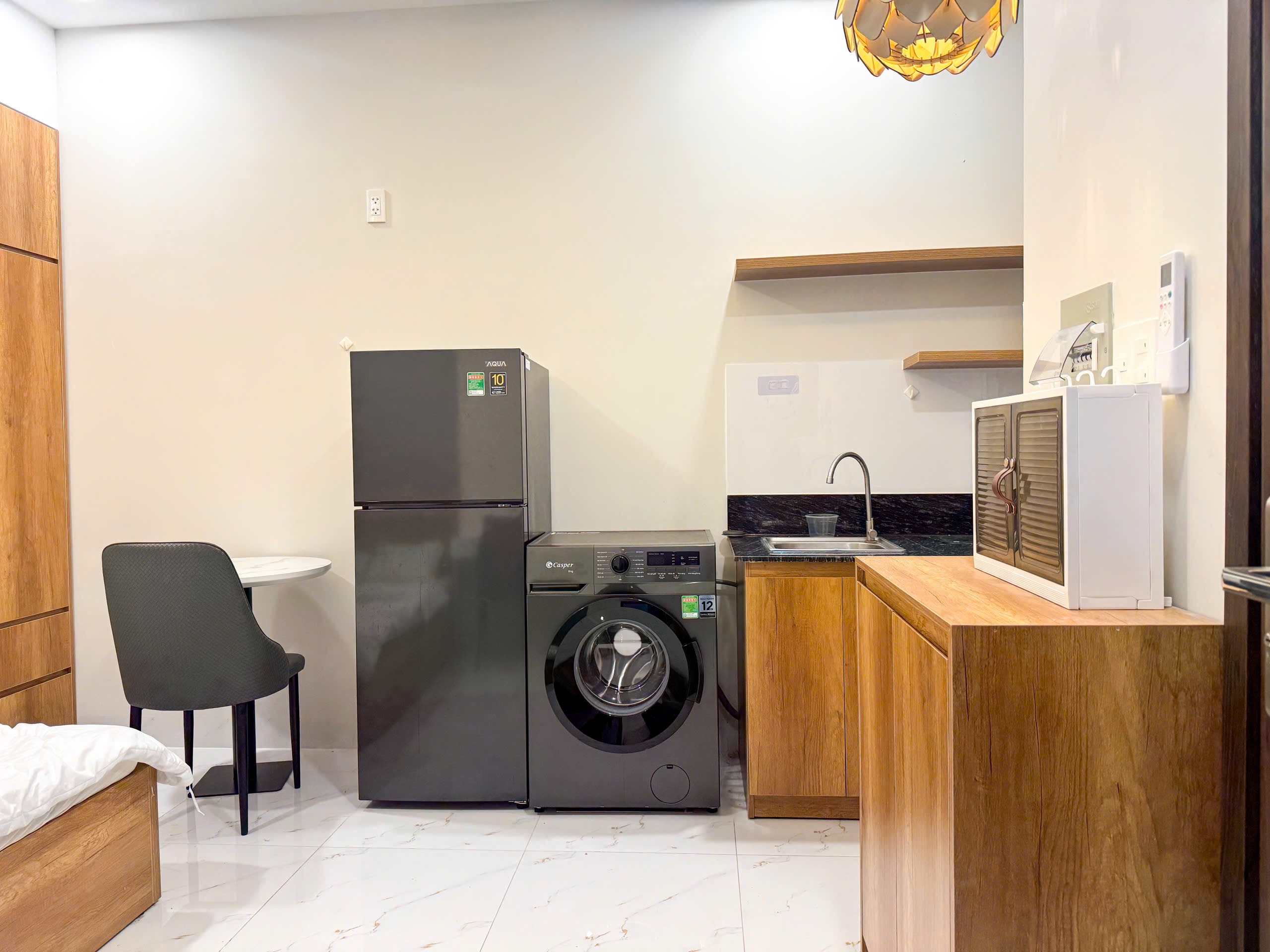 * 🛏️ Cho thuê phòng đầy đủ tiện nghi, chỉ xách vali vào ở 2