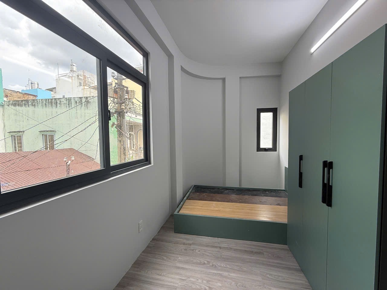 Phòng Đẹp Như Căn Hộ Mini, Chỉ Xách Vali Vào Ở 2